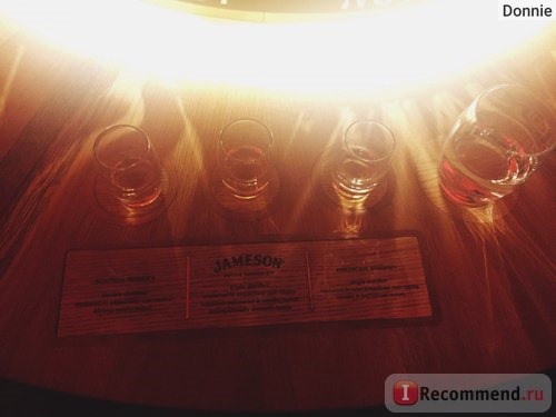 Музей-вискикурня Jameson в Дублине, Ирландия фото