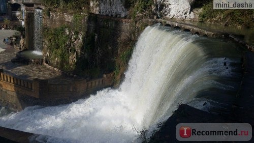 Водопад в Афоне