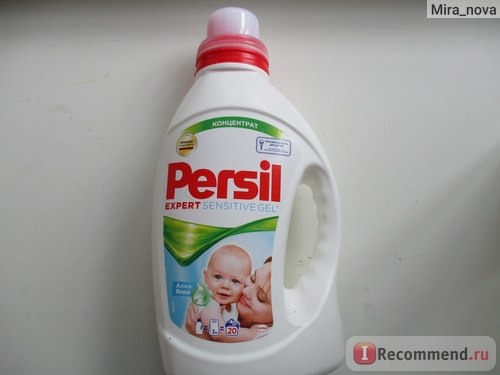 Средство для стирки Persil Sensitive GEL концентрат фото