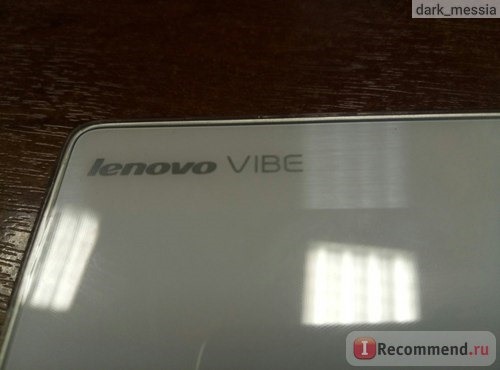 Мобильный телефон Lenovo Vibe shot фото