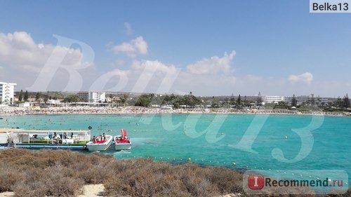 Вид на пляж Nissi Beach