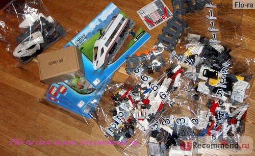 60051 Lego City Скоростной пассажирский поезд. 