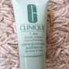 Скраб для лица CLINIQUE exfoliating scrub gommage tonique фото