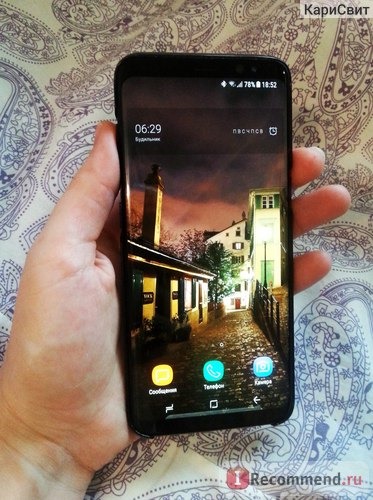 Мобильный телефон Samsung Galaxy S8 фото