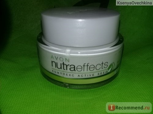 Крем для лица Avon Nutra Effects 