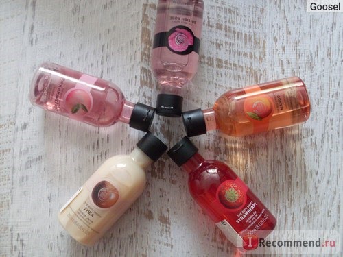 Гель для душа The body shop Pink grapefruit shower gel фото