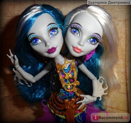 MONSTER HIGH Кукла Пери и Перл Большой Кошмарный Риф / Peri & Pearl Serpentine - Great Scarrier Reef фото