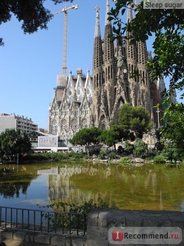 Храм Святого Семейства (Sagrada Familia)