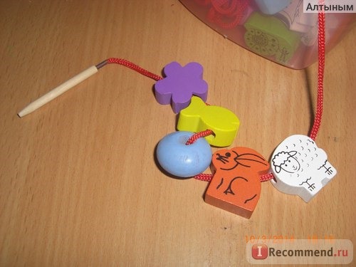 Wood toys Шнуровка в баночке деревянная Артикул QQ 2011 фото