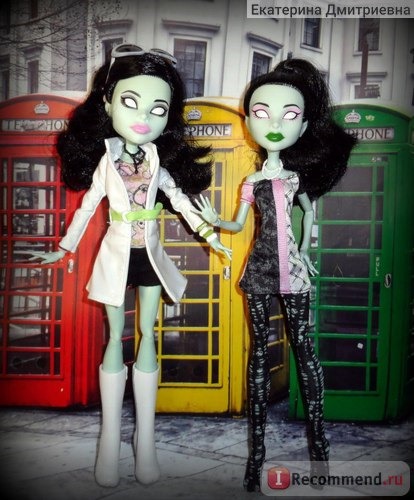 MONSTER HIGH Кукла Скара Скримс 