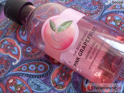 Гель для душа The body shop Pink grapefruit shower gel фото