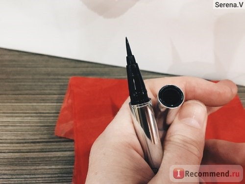 Подводка для глаз ArtDeco High Precision Liquid Liner фото