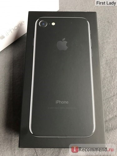 Мобильный телефон Apple iPhone 7 фото