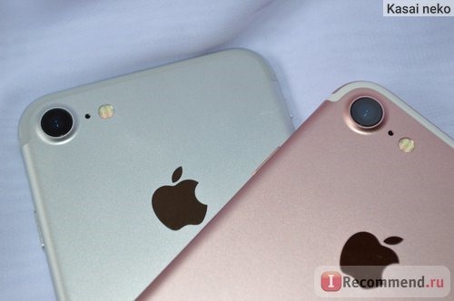 Мобильный телефон Apple iPhone 7 фото