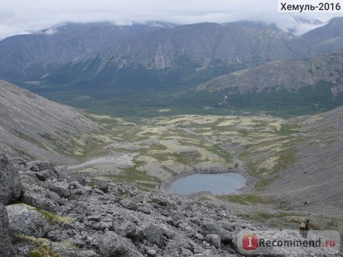 Вид с перевала на долину базы КСС