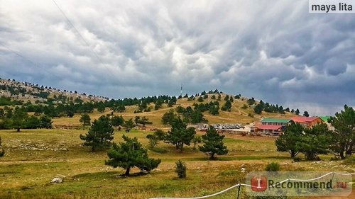 Однозначно стоит подняться на плато Ай-Петри...