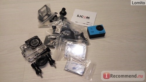 SJCAM action-камера SJ4000 Blue комплектация