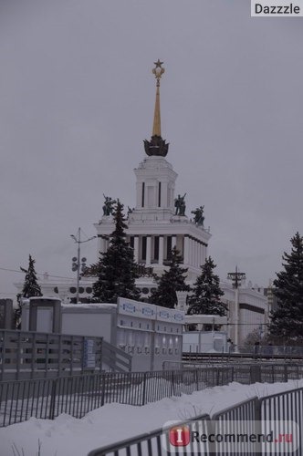 Серые зимние будни Москвы