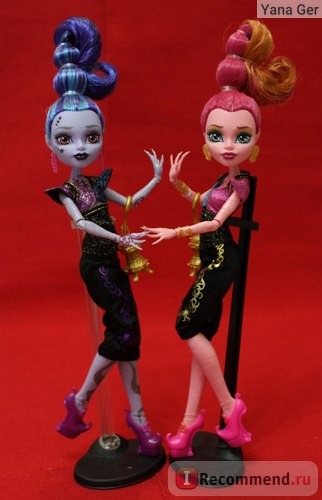 MONSTER HIGH Набор из 2 кукол - Валентин и Висп - эксклюзив с выставки Комик-Кон, Сан-Диего / Sdcc 2015 Valentine and Whisp фото