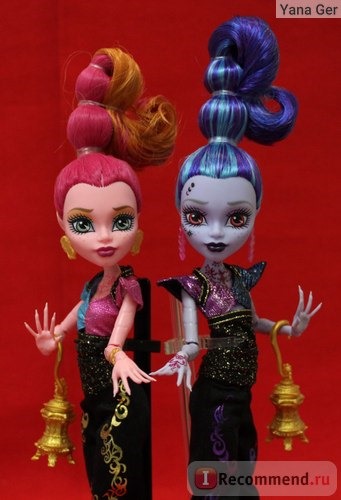 MONSTER HIGH Набор из 2 кукол - Валентин и Висп - эксклюзив с выставки Комик-Кон, Сан-Диего / Sdcc 2015 Valentine and Whisp фото