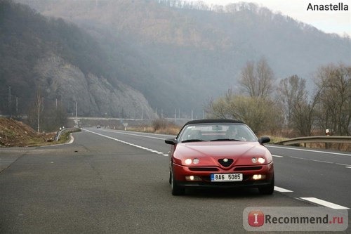 Чехия. Alfa Romeo Spider 3.0 1996