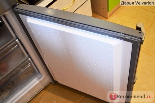 Двухкамерный холодильник BOSCH KGS 39XL20 R фото