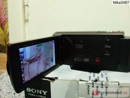 Sony HDR-CX250E фото