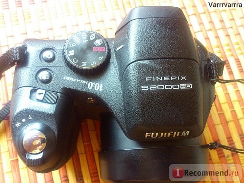 FUJIFILM S2000HD фото