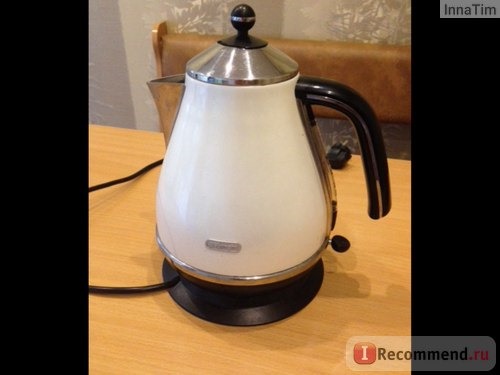 Чайник Delonghi KBO 2001 W фото