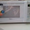 Микроволновая печь Midea EG823AEE фото