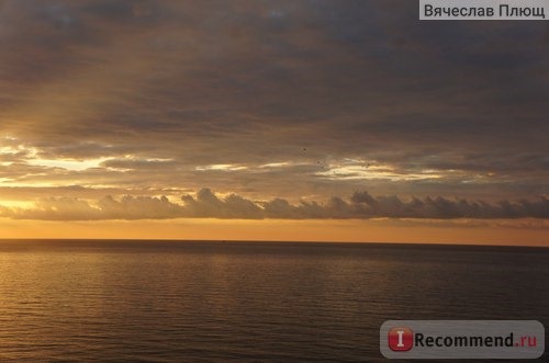 вид с балкона на закат