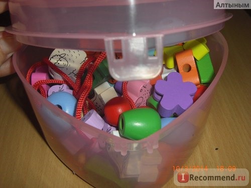 Wood toys Шнуровка в баночке деревянная Артикул QQ 2011 фото