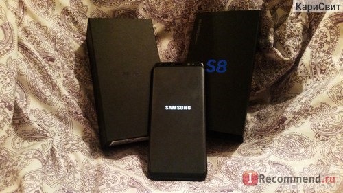 Мобильный телефон Samsung Galaxy S8 фото