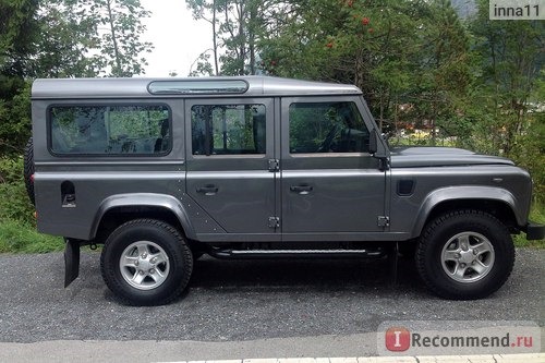 Land Rover Defender