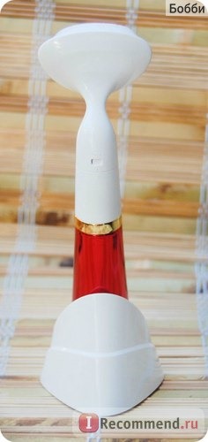 Щетка Pobling Sonic Pore Cleansing Brush фото