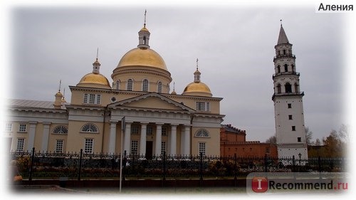 Россия, Свердловская область, Невьянск, Наклонная башня. фото