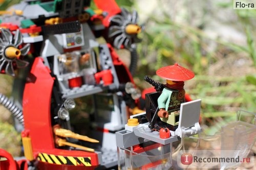 Lego Ninjago REX Вертолет Ронана 70735 фото