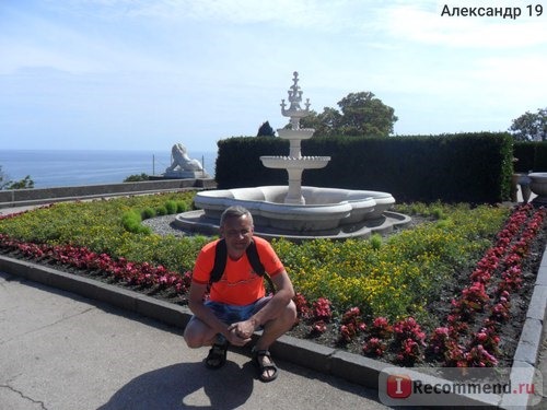Воронцовский дворец в Алупке. Крым фото