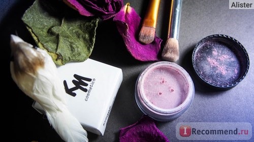 Тени для век KM cosmetics матовые ES127 фото