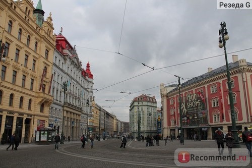 Торговый центр Палладиум. Отсюда всегда начинаются все экскурсии. 