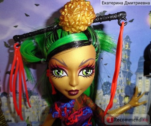 MONSTER HIGH Кукла Jinafire Long Scaris / Джинафаер Лонг в Париже (Скариж) фото