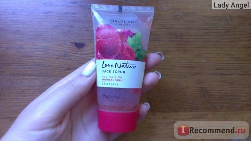 Скраб для лица Oriflame Love Nature face scrub revitalising normal skin raspberry для нормальной кожи малина фото