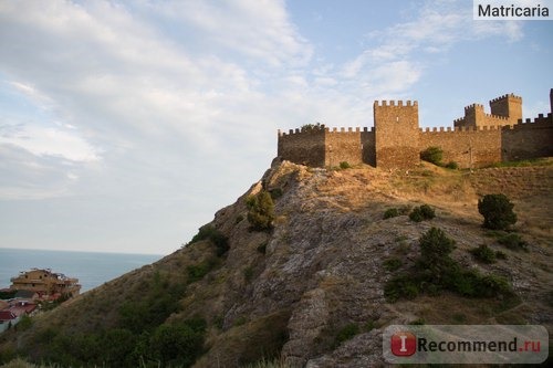 Генуэзская крепость в Судаке. Крым фото