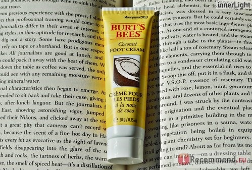 Крем для ног Burt's Bees Foot Creme - Coconut фото