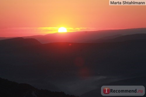 Рассвет с горы Мангуп-Кале