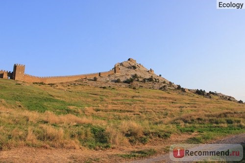 Генуэзская крепость в Судаке. Крым фото